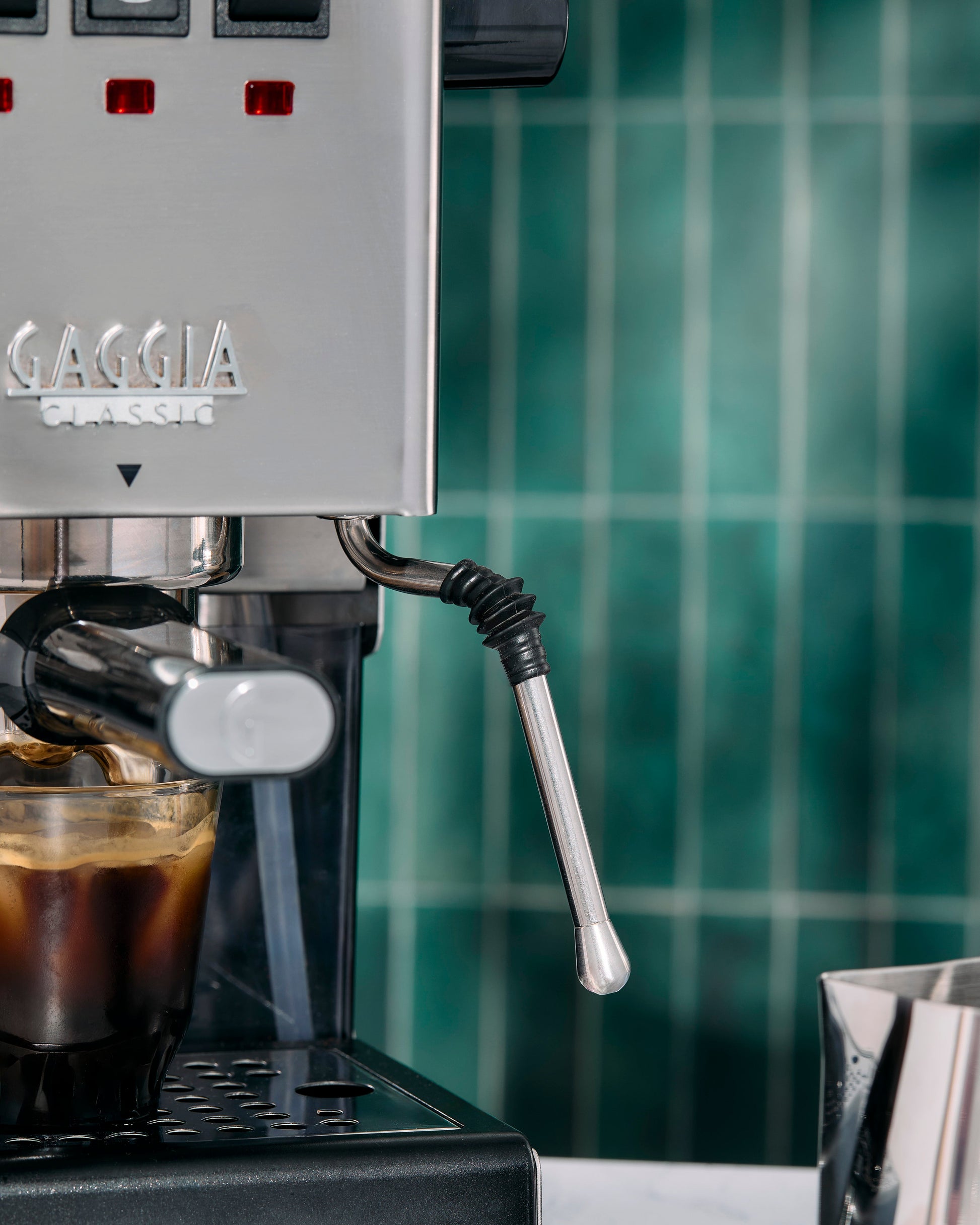 Gaggia Classic Pro E24 Espresso Machine