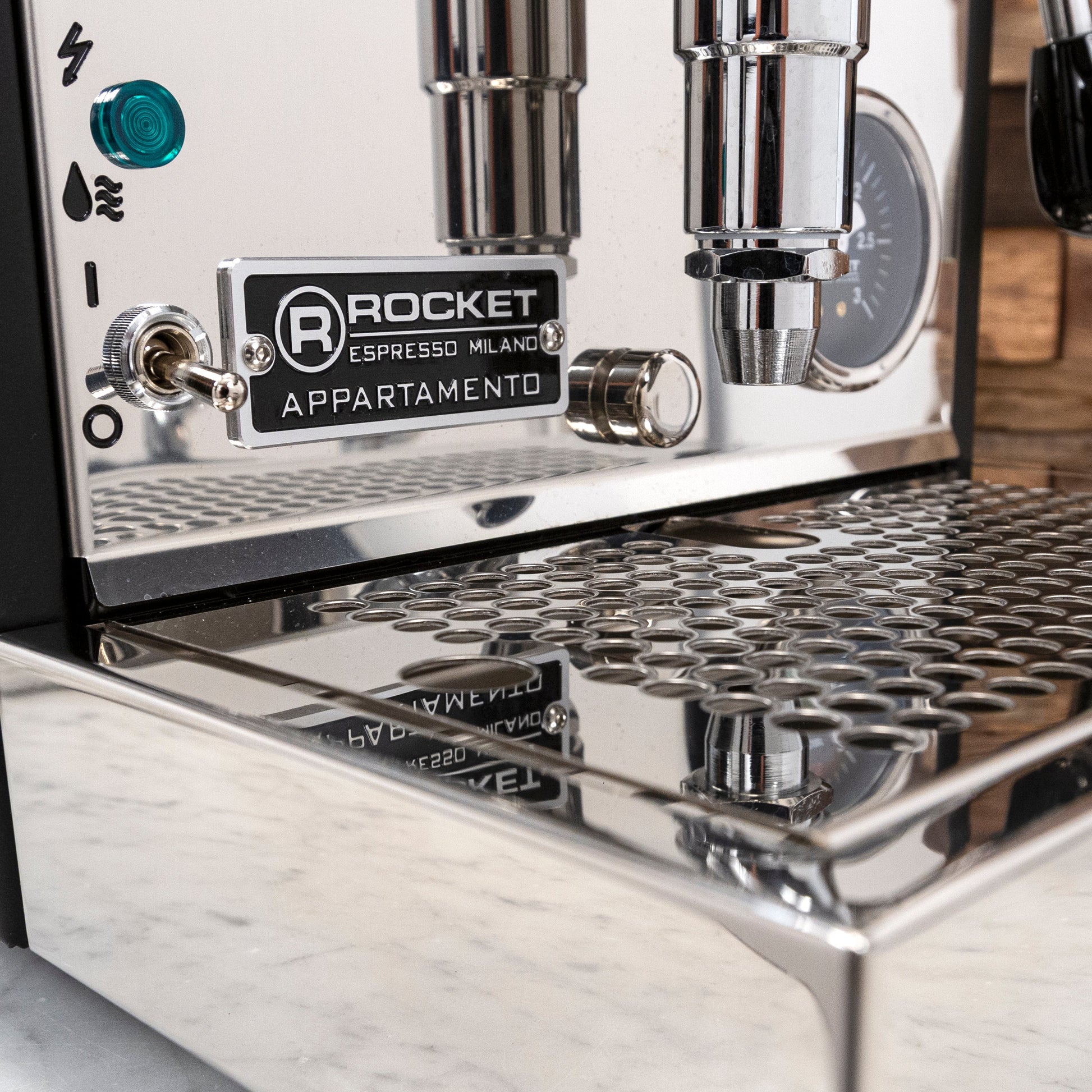 Rocket Espresso Appartamento Serie Nera Espresso Machine