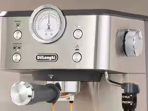 DeLonghi Linea Classic Espresso Machine